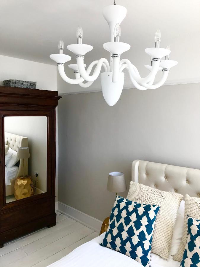 Marina Retreat - Stunning 4 Bedroom, 3 Bathroom House With Harbour Views! Ramsgate Esterno foto
